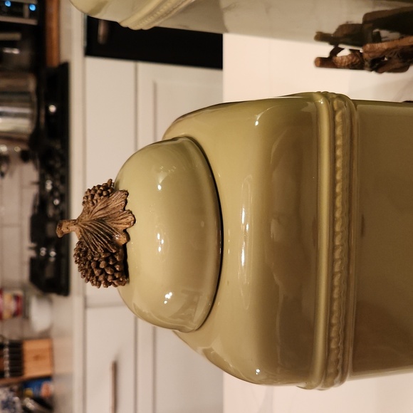 Belaverra Canister Set x 2 Avocado Green Pinecone Italian French Country - Picture 2 of 12